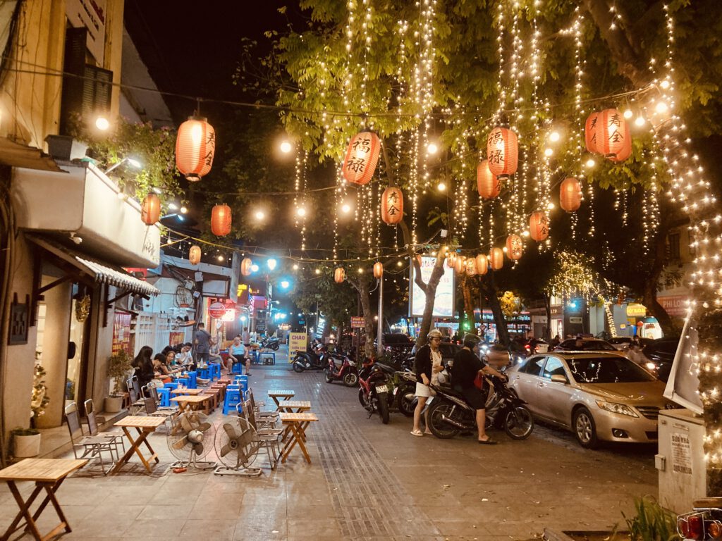 Hanoi am Abend